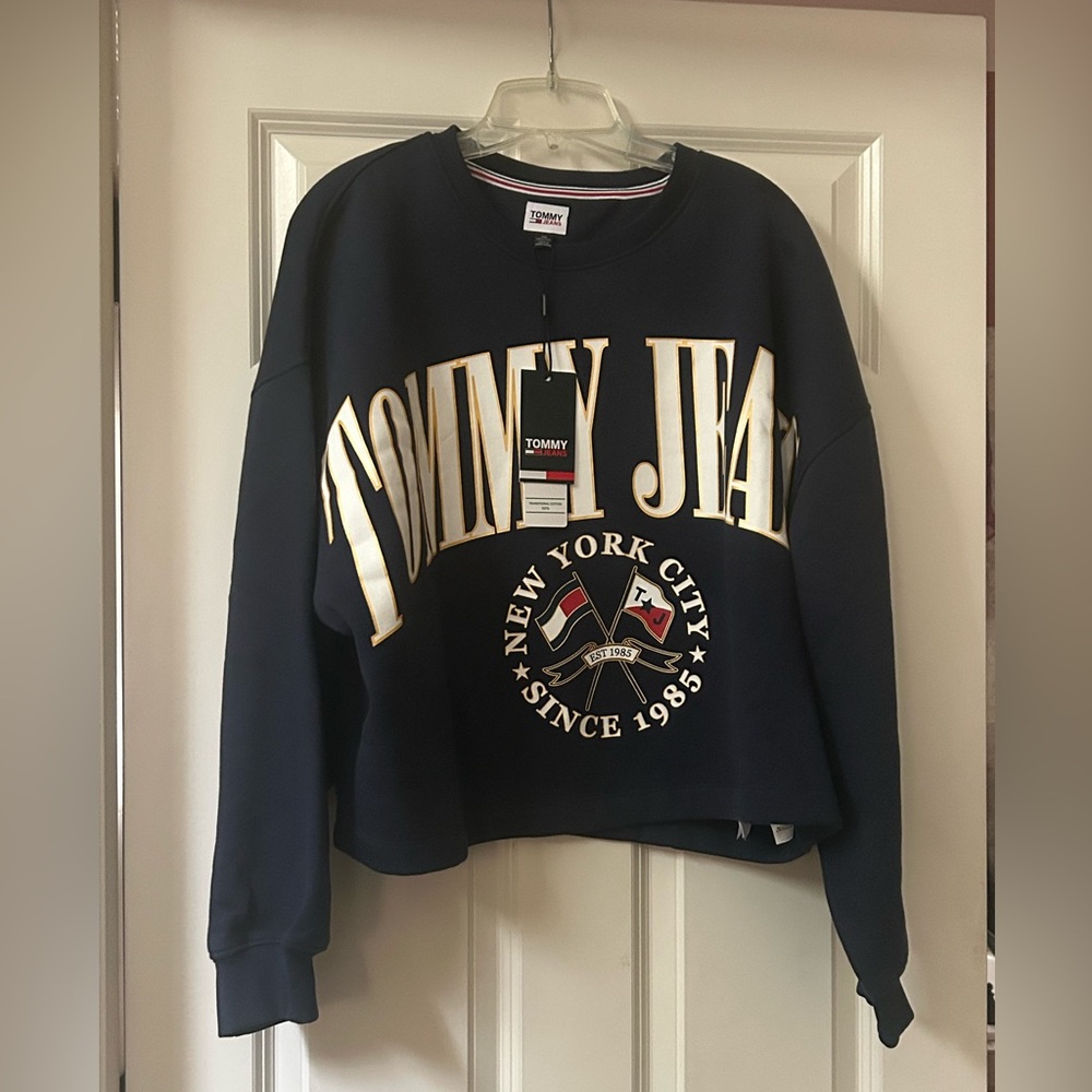 Tommy Jeans by Tommy Hilfiger